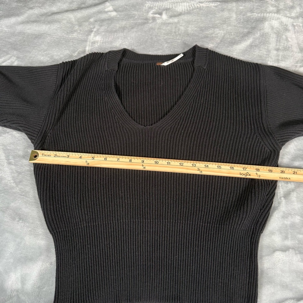 Free People Ribbed Knit Sweater Womens Small Deep V Neck Oversized Black - Picture 5 of 8